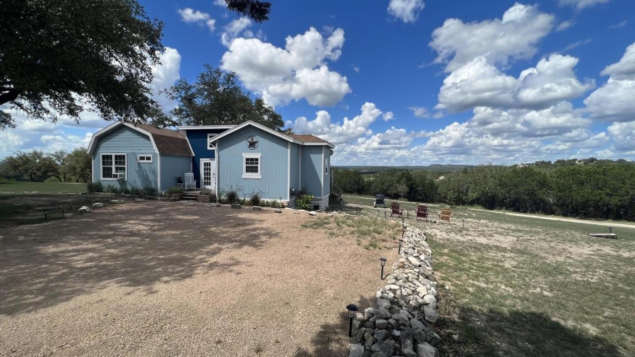 Hill Country Highland'S Bluebonnet Cottage Марбл-Фолс Экстерьер фото